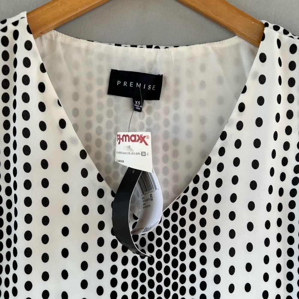 🎉5 for $45🎉 NWT Premise top blouse shirt size XS - Picture 4 of 8